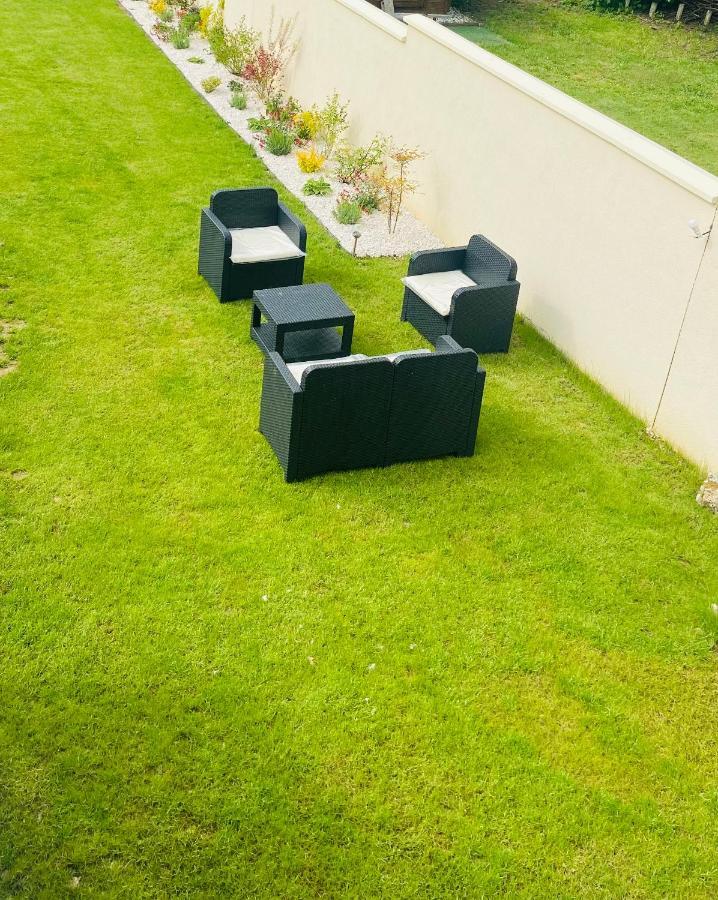 Grand T1 Moderne Jardin Pres De Cdg Appartement Le Thillay Buitenkant foto